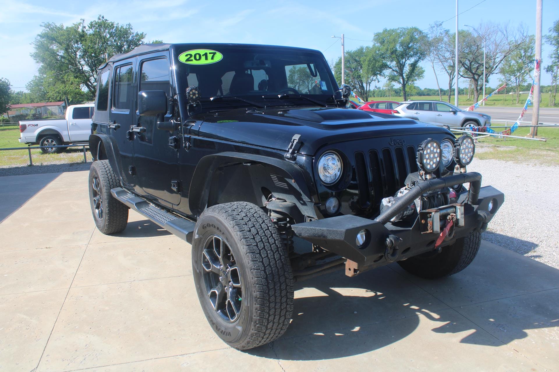 2017 Jeep Wrangler Unlimited 1C4BJWEG9HL631323