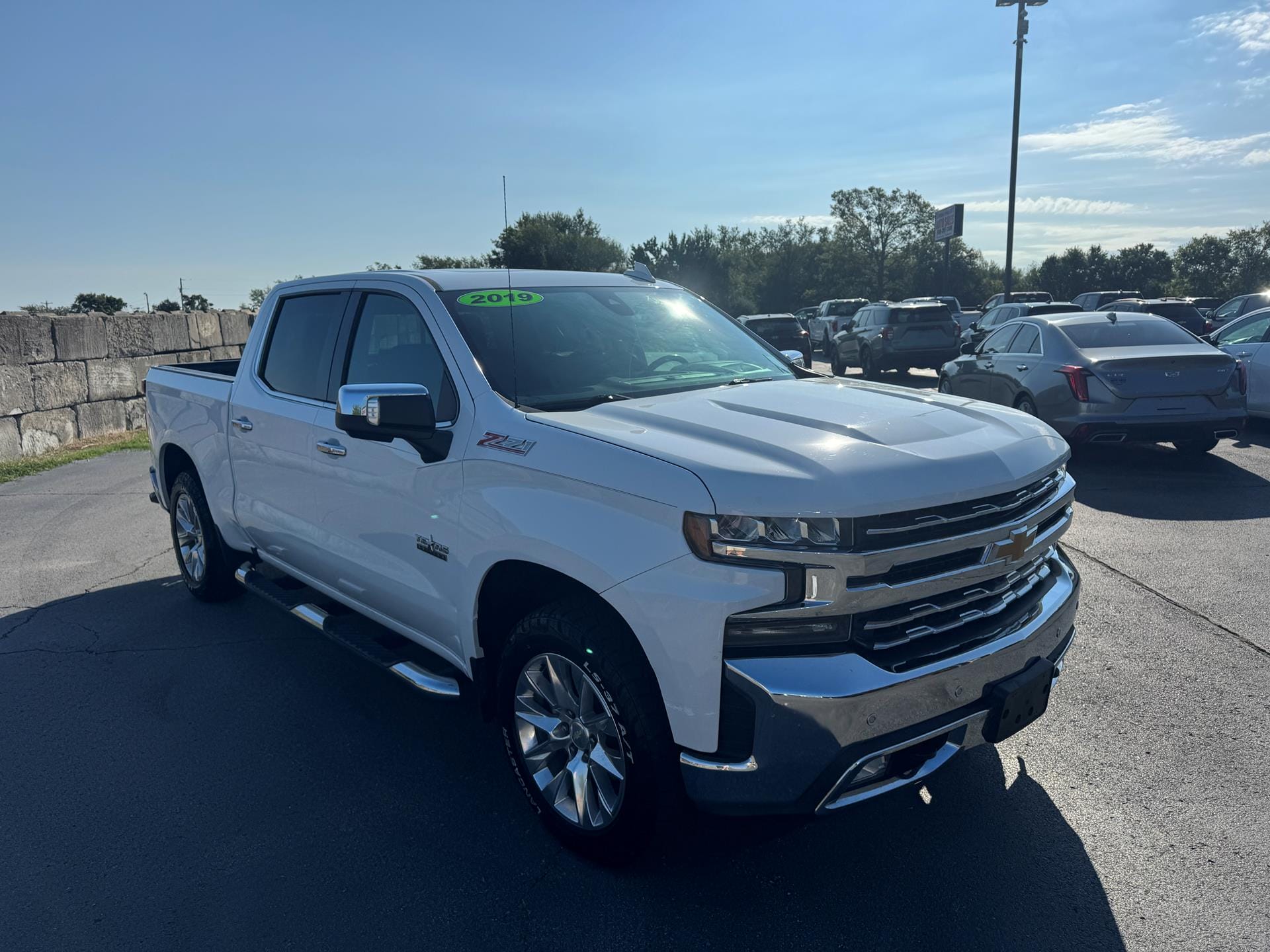 2019 Chevrolet Silverado 1500 1GCUYGEDXKZ213177