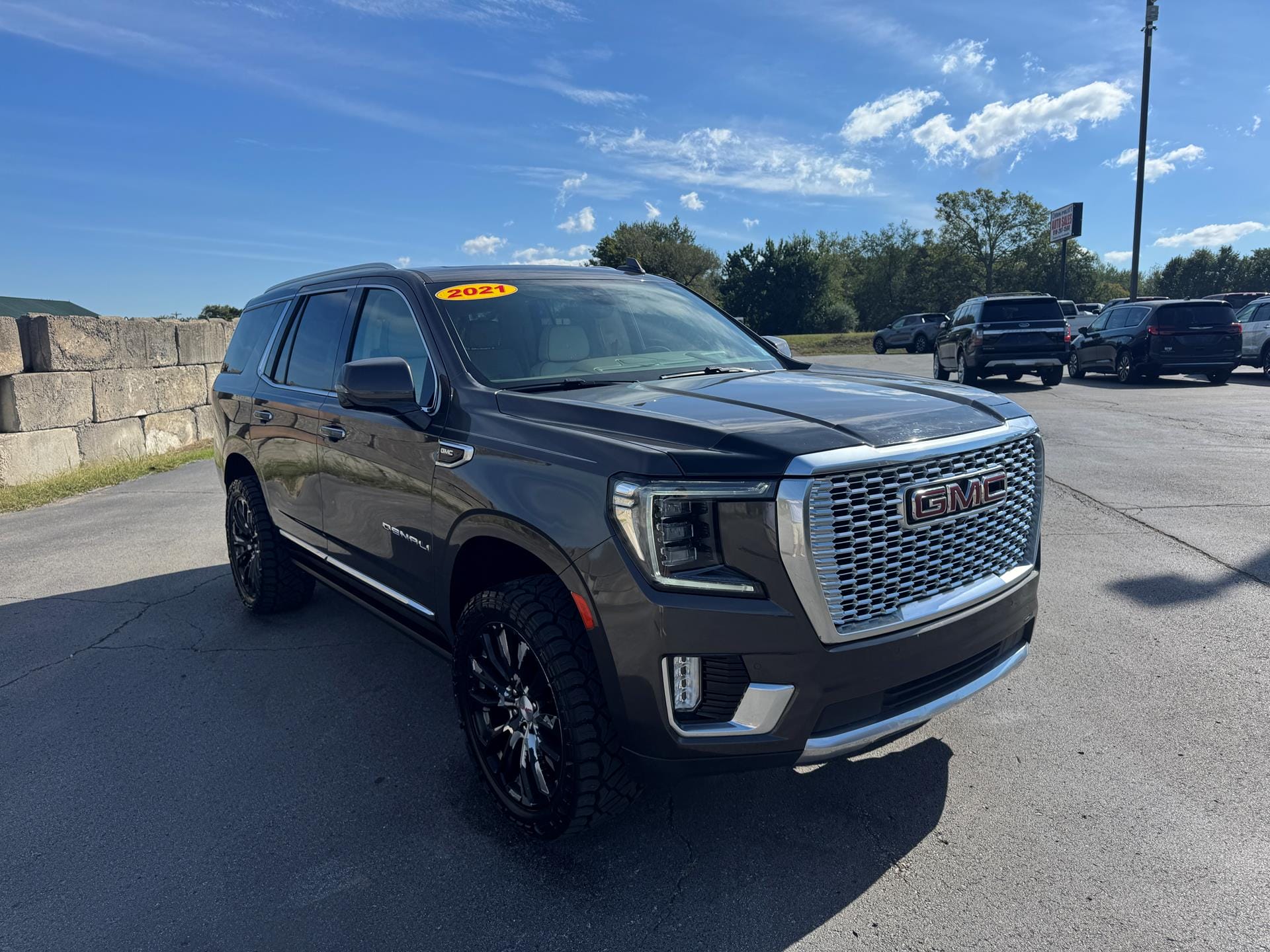 2021 GMC Yukon 1GKS2DKL3MR326544