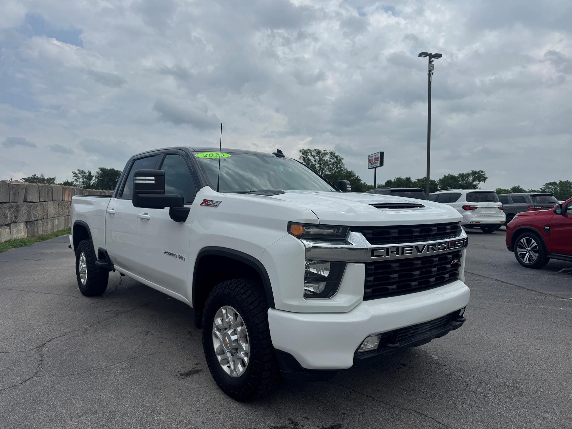 2023 Chevrolet Silverado HD LT 4WD Crew Cab Long Box's photo
