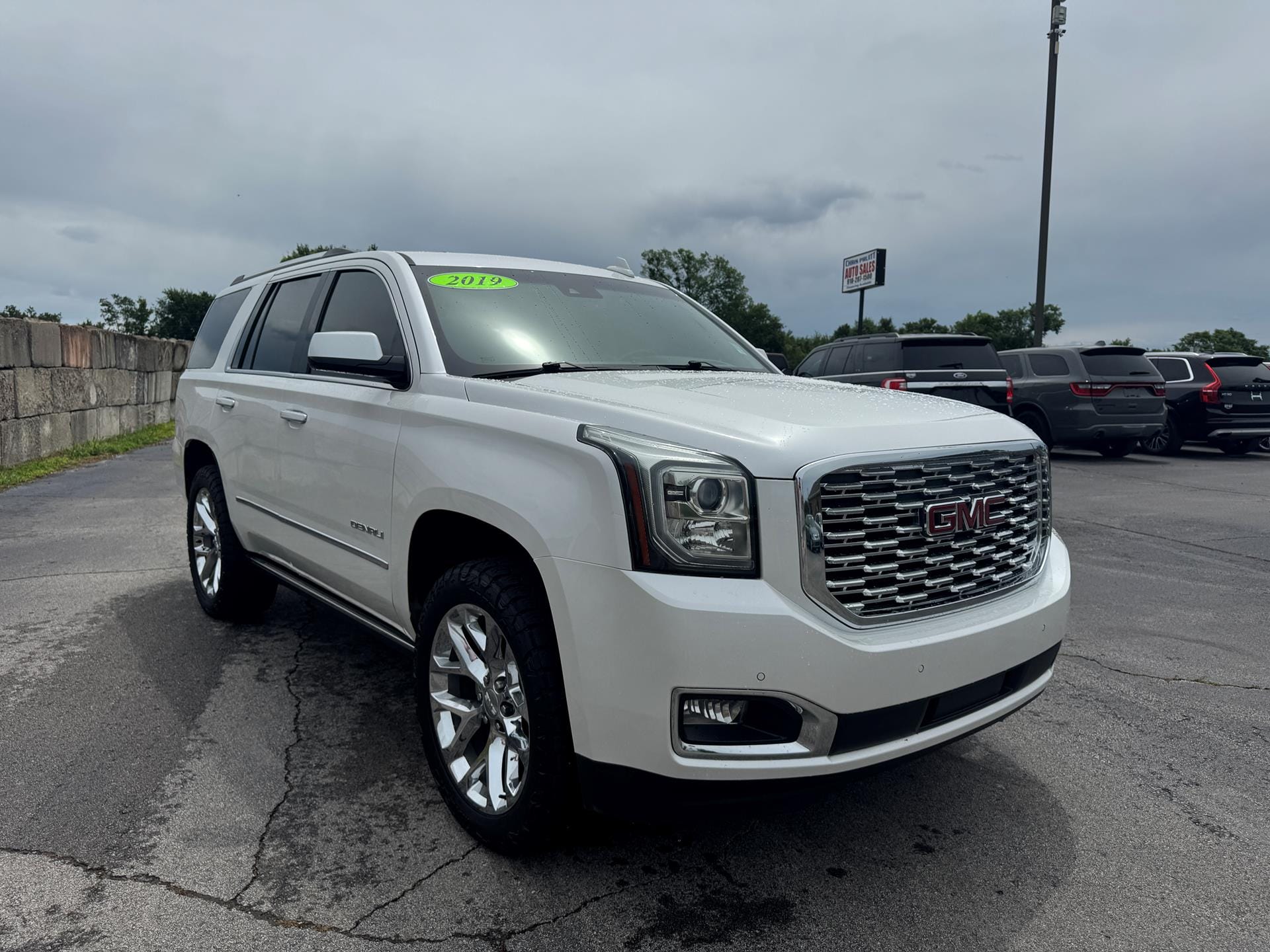 2019 GMC Yukon 4WD Denali's photo