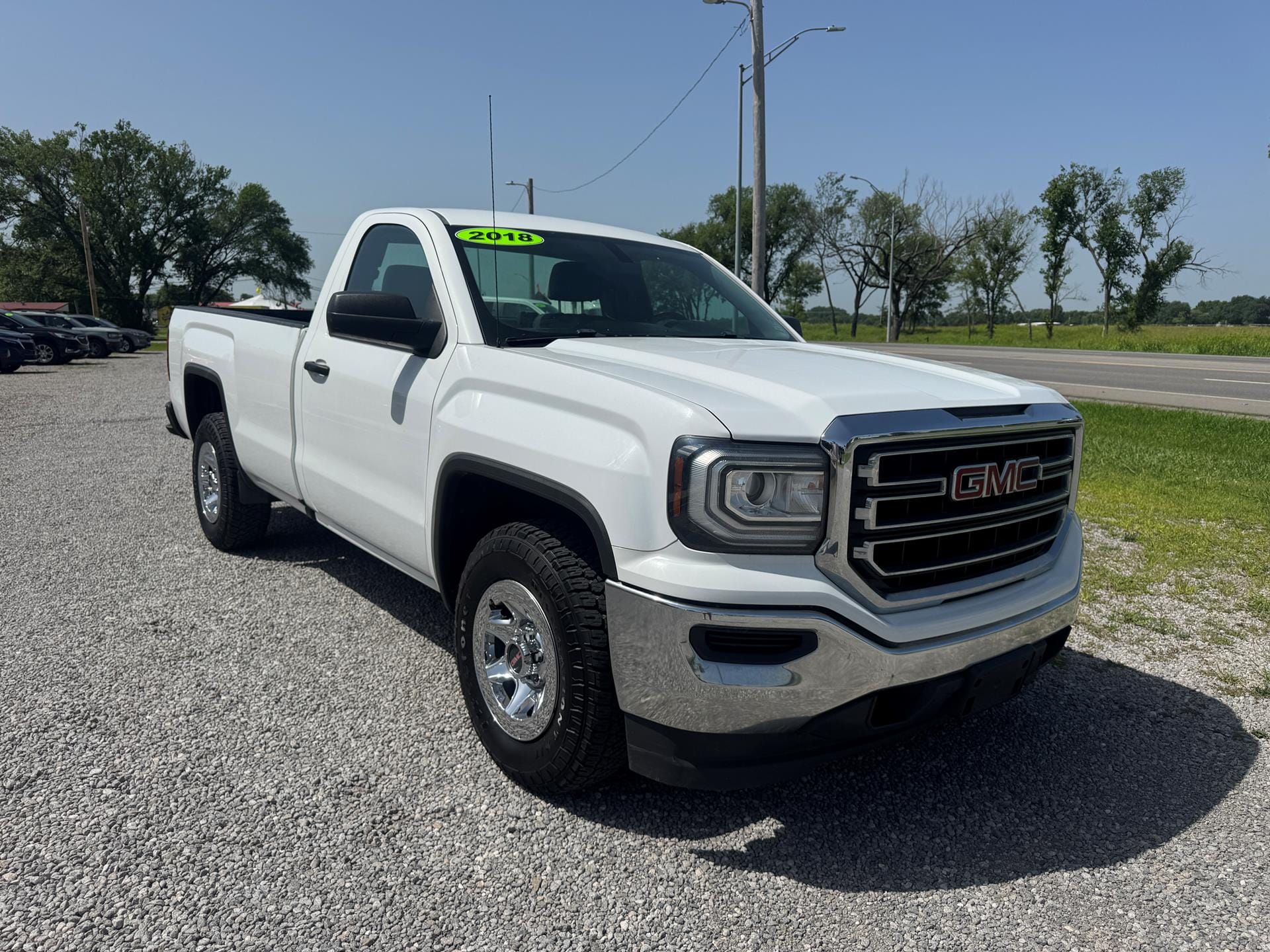 2018 GMC Sierra 2WD Regular Cab Standard Box's photo